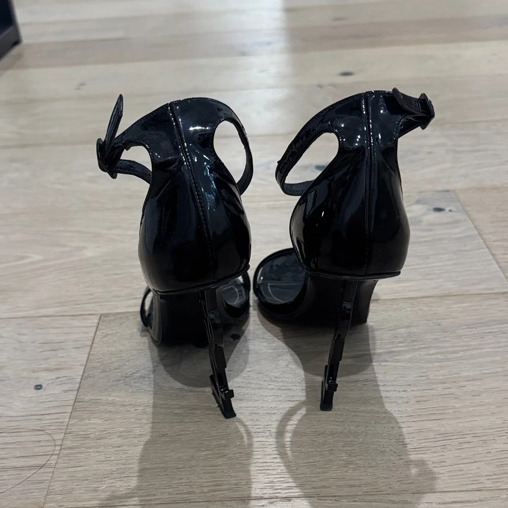 Saint Laurent Black Patent YSL Sculptural-Heel Sandals - Picture 4 of 8